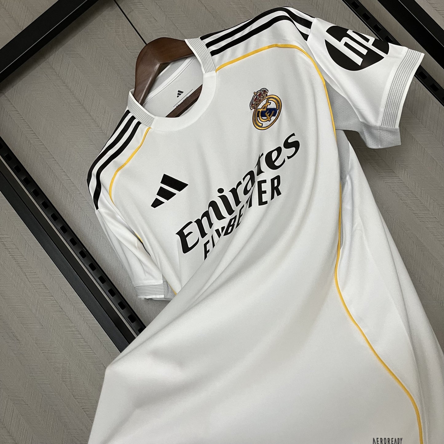 Men's Real Madrid 25-26 Home Soccer Jersey